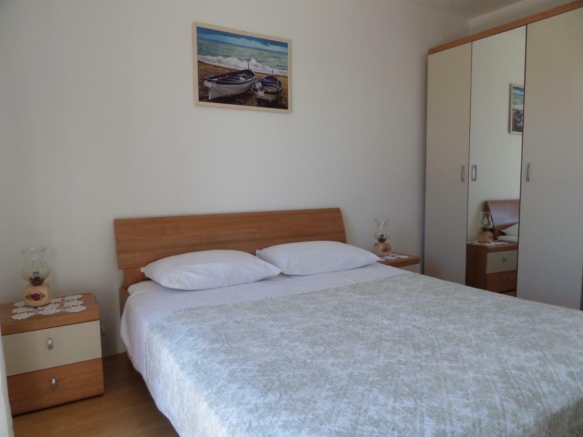 Apartmani Lili Малий Лошинь Екстер'єр фото